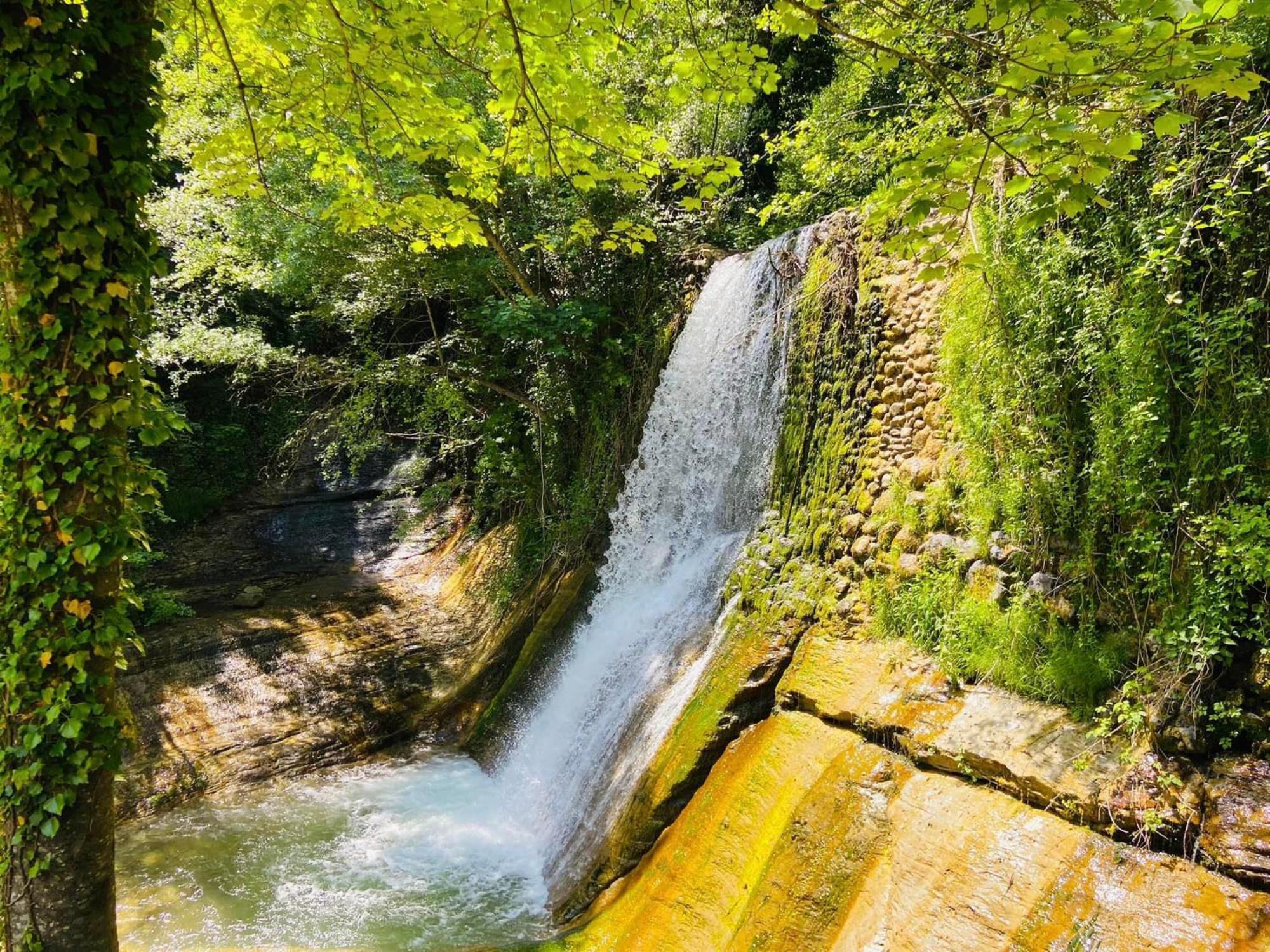 Gite De Groupe - Domaine Au Ch'Ti Ardechois Rochessauve Exterior photo